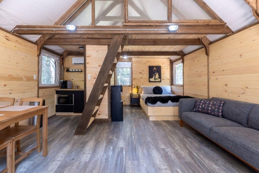 KIT DE CHALET PIÈCES-SUR-PIÈCES OUTAOUAIS